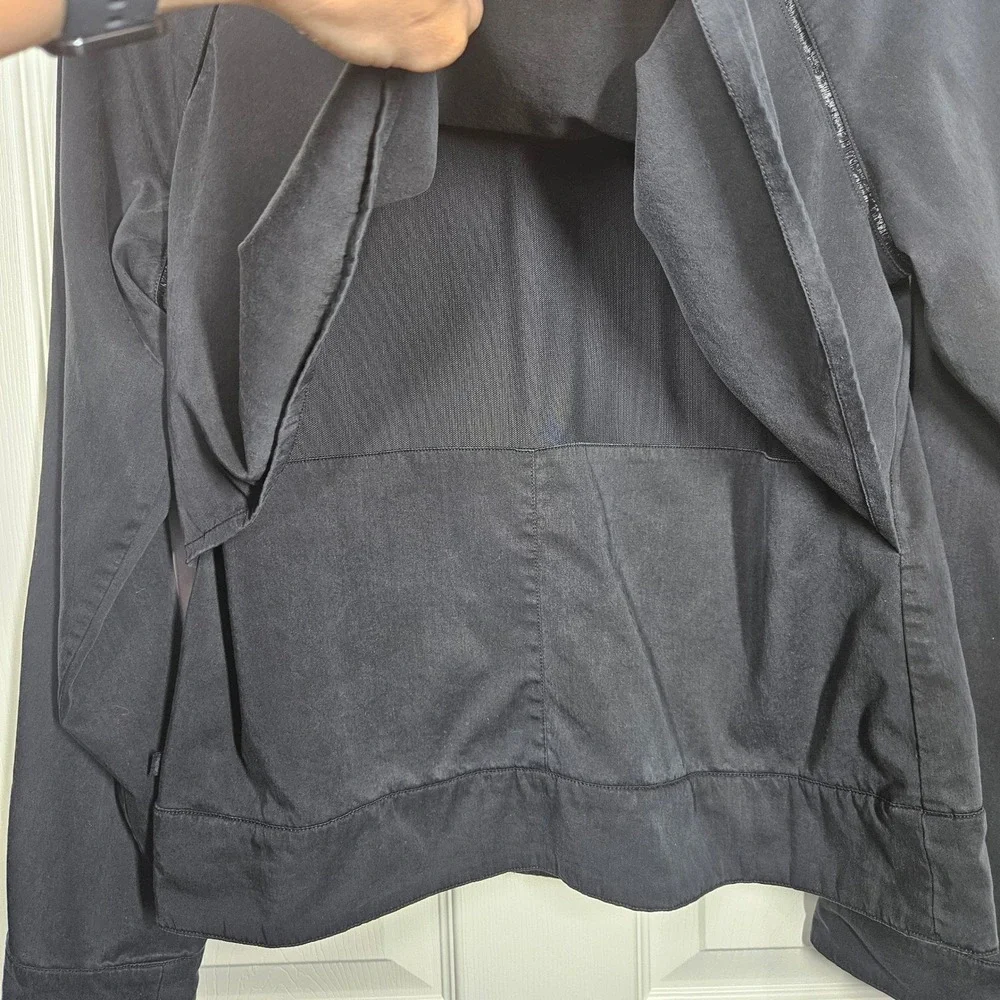 Lululemon Soft Summer Jacket Black Tencel Lyocell Moto Full Zip Size 8 Vented